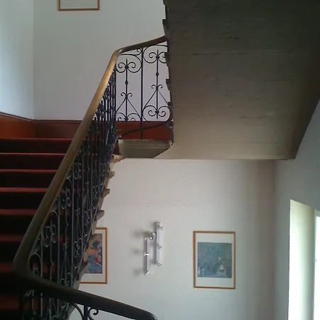 오텔 당글레테르 하이퍼-센터