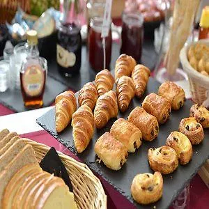 安格勒特里格勒诺布尔中心酒店 3*